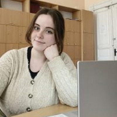 Доник Ганна, випускниця 2022 р.